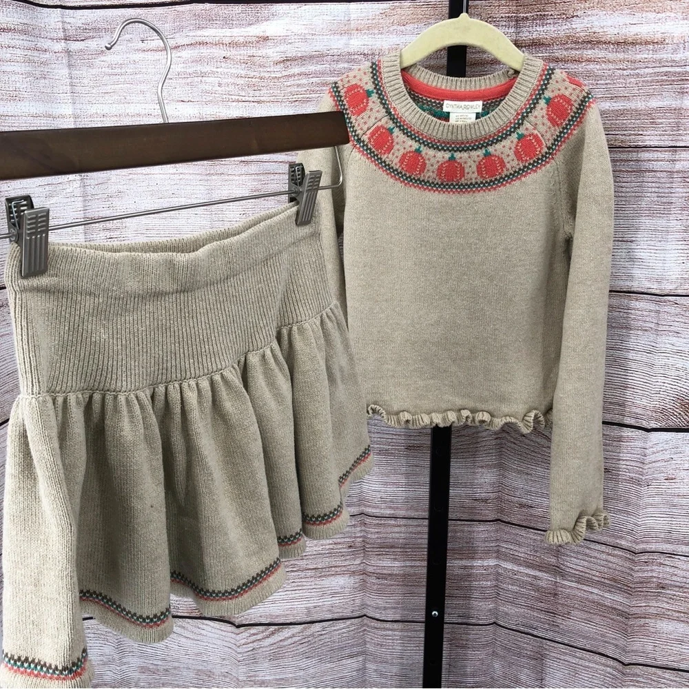 Cynthia Rowley Tan Fall Pumpkin  Sweater and Skirt Size M